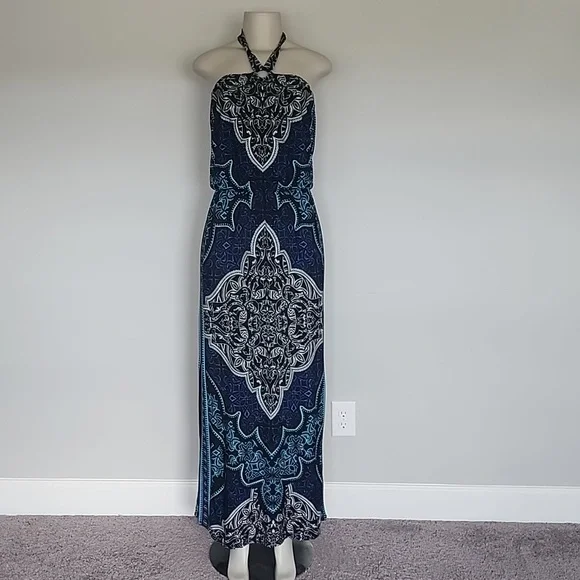 White House Black Market | Dresses | Whbm Blackbluewhite Medallion Print Halter Maxi Dresss | Poshmark White House Black Market | Dresses | Whbm Blackbluewhite Medallion Print Halter Maxi Dresss | Poshmark